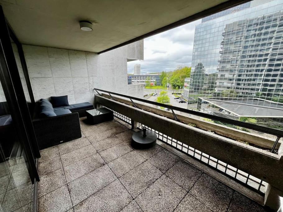 Big Apartment With Parking In Antwerpen Ngoại thất bức ảnh