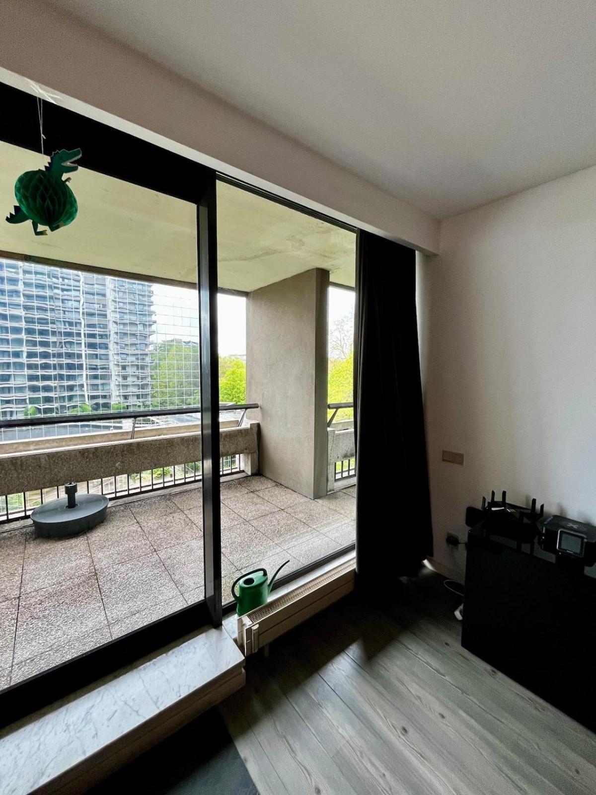 Big Apartment With Parking In Antwerpen Ngoại thất bức ảnh